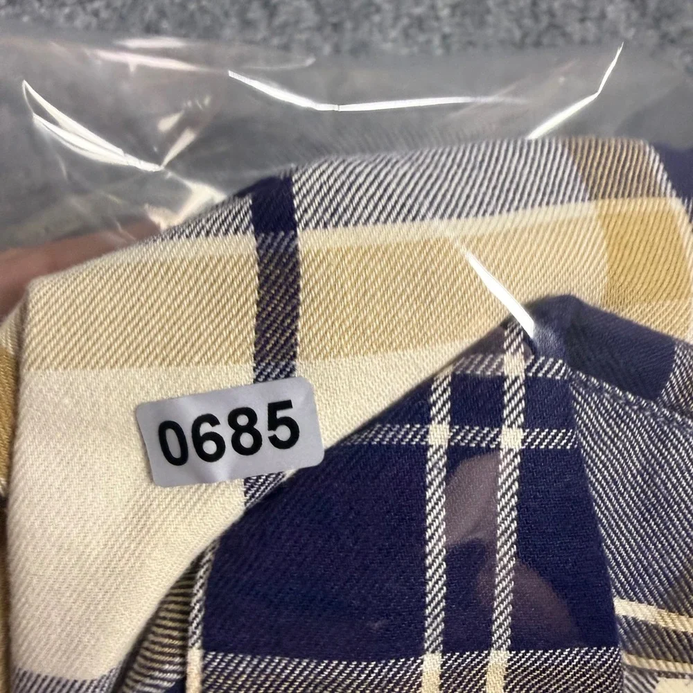 Vintage Banana Republic Plaid Flannel Shirt Men's Medium Blue Tan Long Sleeve